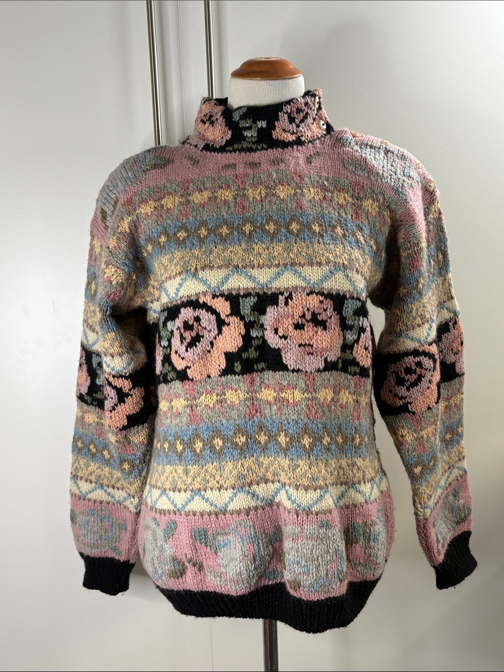 Roberta Front Hand Knit Pink Black Floral Fair Isle Turtleneck Sweater M